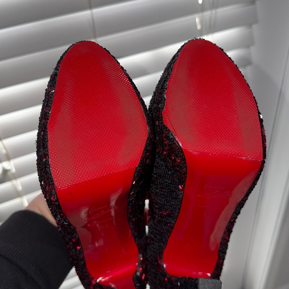 Elegant Black and Red Sequin Christian Louboutin High Heels - Picture 5 of 5